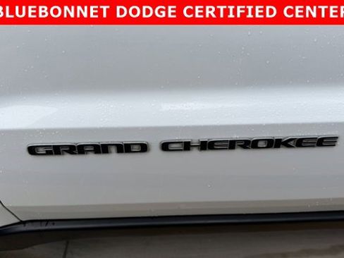 Used 2020 Jeep Grand Cherokee Limited RWD image 16