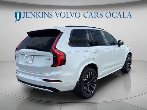 New 2026 Volvo XC90 B6 Ultra w/ Protection Package Premier AWD/4WD image 3