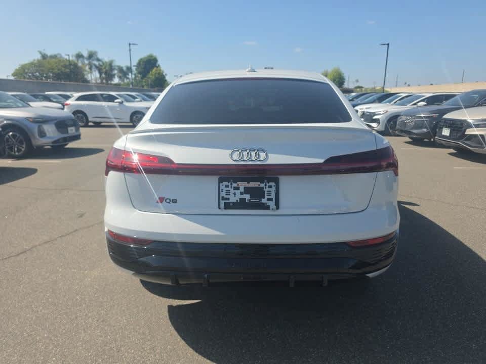 Used 2024 Audi Q8 e-tron Premium Plus w/ Premium Plus Package AWD/4WD image 6