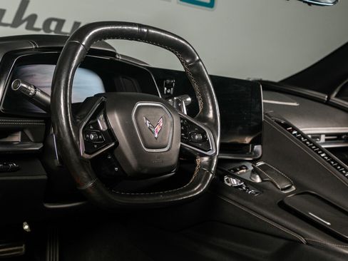 Used 2021 Chevrolet Corvette Stingray Preferred Conv w/ Z51 Performance Package image 8