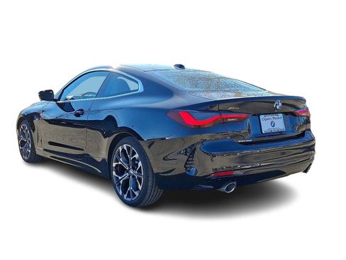 Used 2025 BMW 430i xDrive Coupe w/ Premium Package image 4