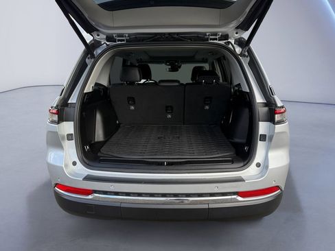 Used 2023 Jeep Grand Cherokee 4WD 4xe image 20