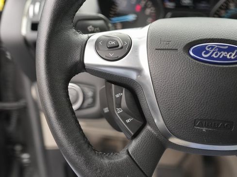 Used 2015 Ford Escape Titanium image 22