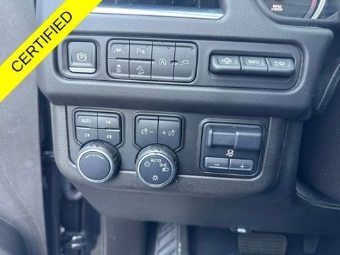 Used 2021 Chevrolet Tahoe High Country w/ Premium Package AWD/4WD image 13