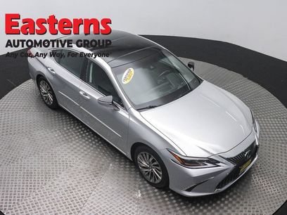 Used 2019 Lexus ES 350 Ultra Luxury w/ Accessory Package
