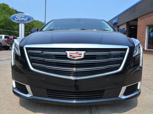 Used 2018 Cadillac XTS Luxury AWD/4WD image 5