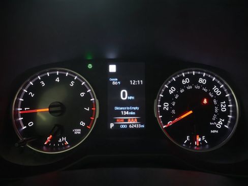 Used 2022 Toyota RAV4 XLE FWD image 21