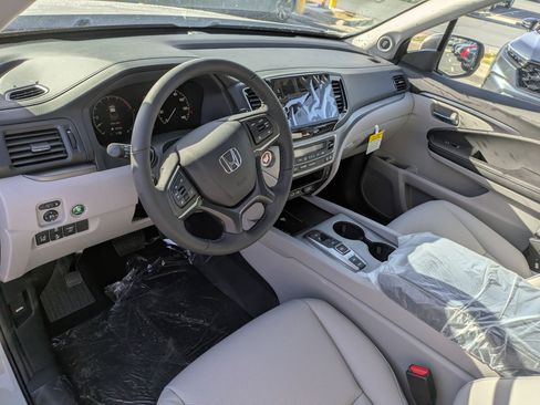 New 2026 Honda Ridgeline RTL image 14