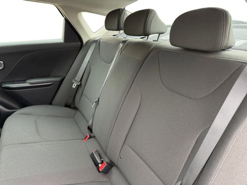 New 2026 Kia K4 LXS FWD image 13
