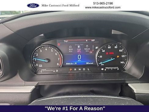 Used 2023 Ford Explorer XLT AWD/4WD image 6