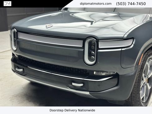 Used 2023 Rivian R1T Adventure image 13