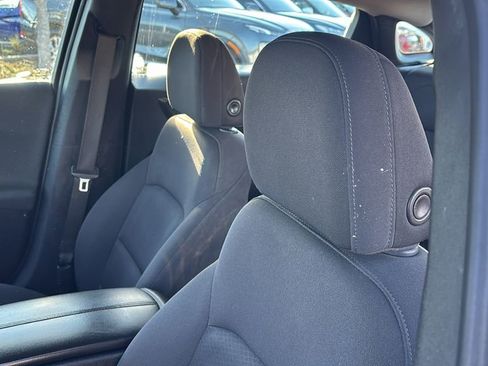 Used 2020 Chevrolet Malibu LT image 25