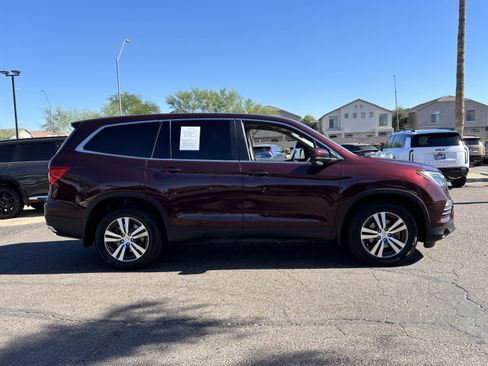 Used 2017 Honda Pilot EX-L image 2