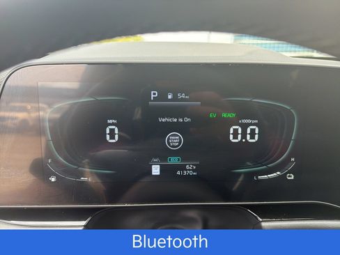 Certified 2023 Kia Niro EX FWD image 13