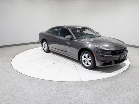 Used 2020 Dodge Charger SXT image 27