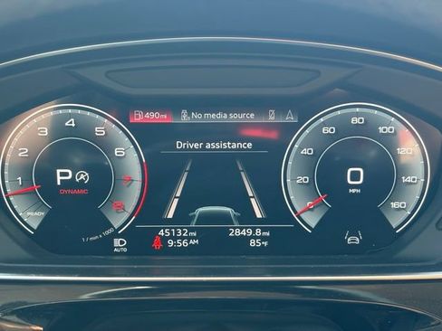 Used 2023 Audi A8 L 3.0T AWD/4WD image 8