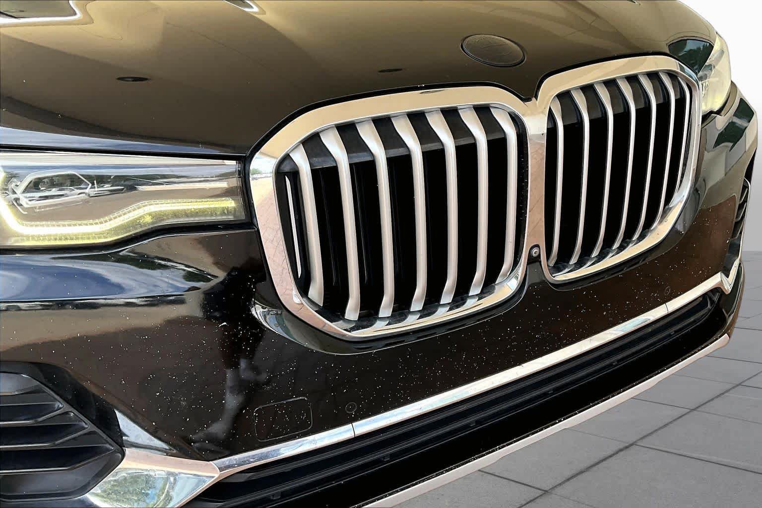 Used 2021 BMW X7 xDrive40i w/ Parking Assistance Package AWD/4WD image 28