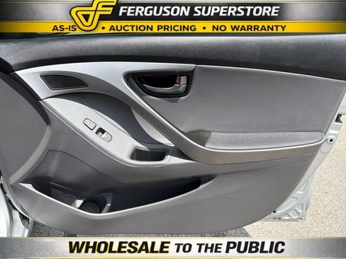 Used 2013 Hyundai Elantra Limited FWD image 23