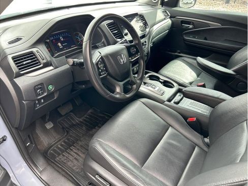 Used 2022 Honda Pilot Special Edition image 2