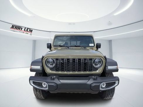 New 2026 Jeep Gladiator Sport AWD/4WD image 8