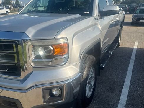 Used 2015 GMC Sierra 1500 SLE w/ SLE Value Package AWD/4WD image 7