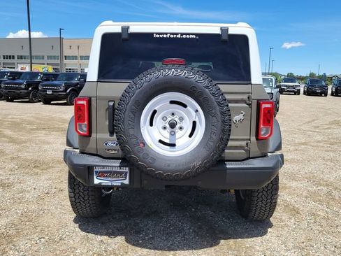 New 2026 Ford Bronco Heritage Edition AWD/4WD image 11