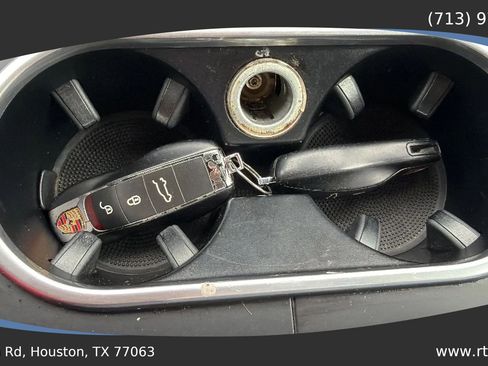 Used 2016 Porsche Cayenne S image 50