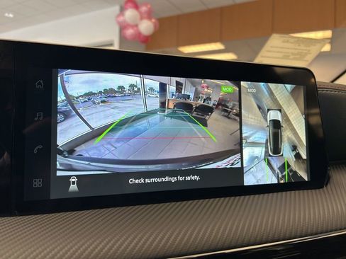 New 2026 Nissan Kicks SR w/ Illumination Package image 27