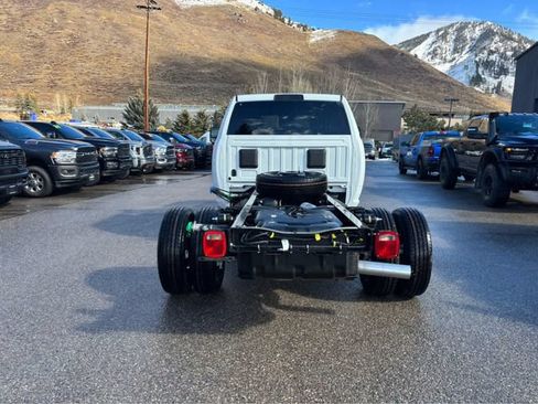 New 2026 RAM 3500 Tradesman w/ Chrome Appearance Group A AWD/4WD image 8