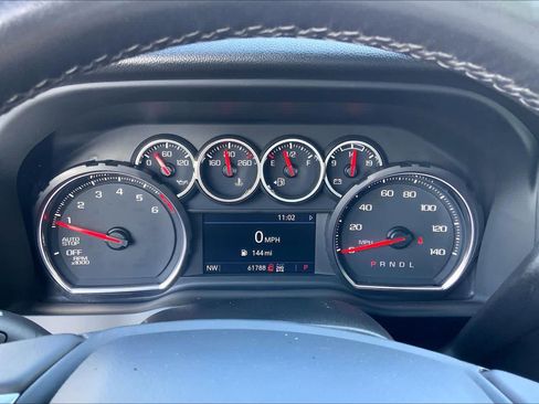 Used 2022 Chevrolet Silverado 1500 LT AWD/4WD image 41