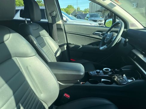 Used 2025 Kia Sportage SX Prestige AWD/4WD image 7