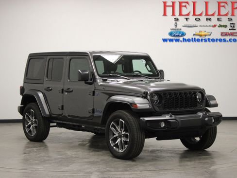 Used 2025 Jeep Wrangler Unlimited Sport S 4xe w/ Convenience Group AWD/4WD image 1