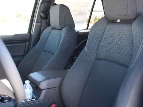 New 2026 Toyota 4Runner SR5 image 10