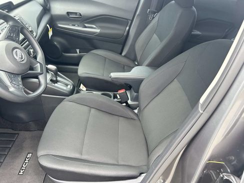 Certified 2025 Nissan Kicks Play S FWD image 15