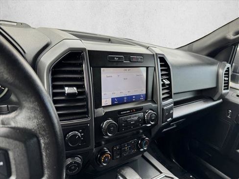 Used 2020 Ford F150 XLT w/ Equipment Group 302A Luxury AWD/4WD image 13
