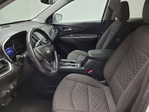 Used 2020 Chevrolet Equinox LT AWD/4WD image 17