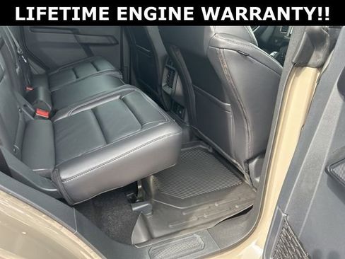New 2025 Ford Bronco Outer Banks w/ Sasquatch Package AWD/4WD image 48