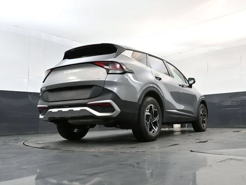 Used 2023 Kia Sportage LX AWD/4WD image 23