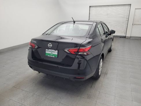 Used 2020 Nissan Versa S FWD image 7