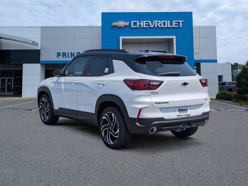 New 2026 Chevrolet TrailBlazer RS w/ Convenience Package FWD image 11