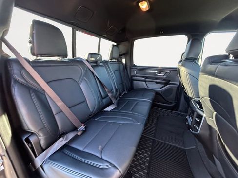Used 2022 RAM 1500 Big Horn AWD/4WD image 11