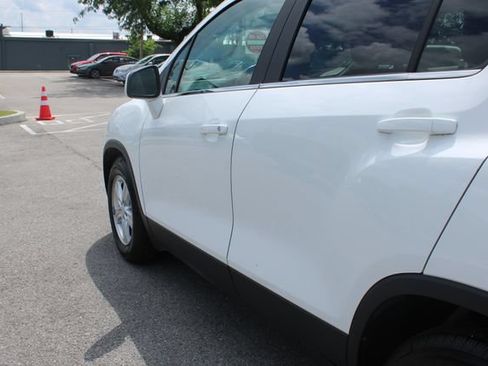Used 2015 Chevrolet Trax LT w/ LT Plus Package FWD image 43