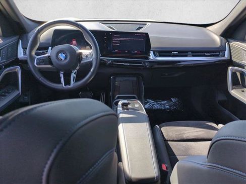 Used 2023 BMW X1 xDrive28i w/ M Sport Package AWD/4WD image 19