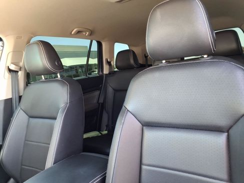 Certified 2023 Volkswagen Atlas SE FWD image 21