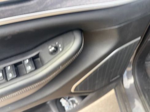 Used 2022 Jeep Grand Cherokee Limited RWD image 34
