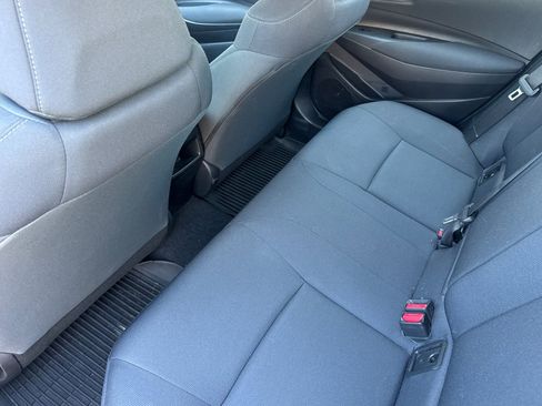 Used 2022 Toyota Corolla LE FWD image 15