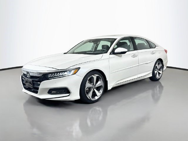 Used 2020 Honda Accord Touring image 4