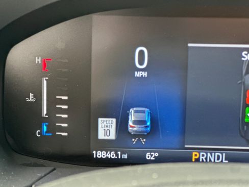 Used 2023 Ford Escape ST-Line w/ Tech Pack #1 image 34