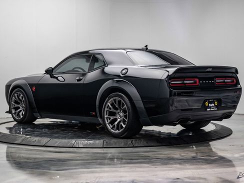 Used 2022 Dodge Challenger SRT Hellcat RWD image 12
