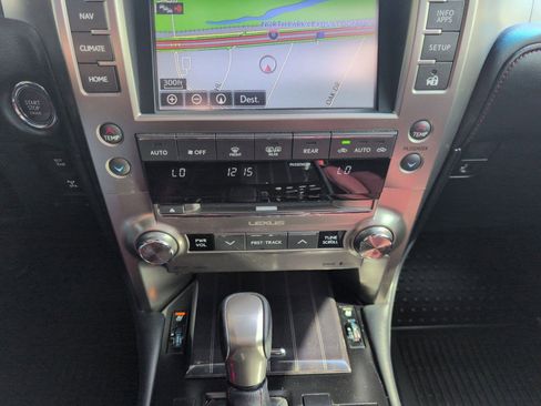 Used 2020 Lexus GX 460 Premium w/ Premium Package image 13